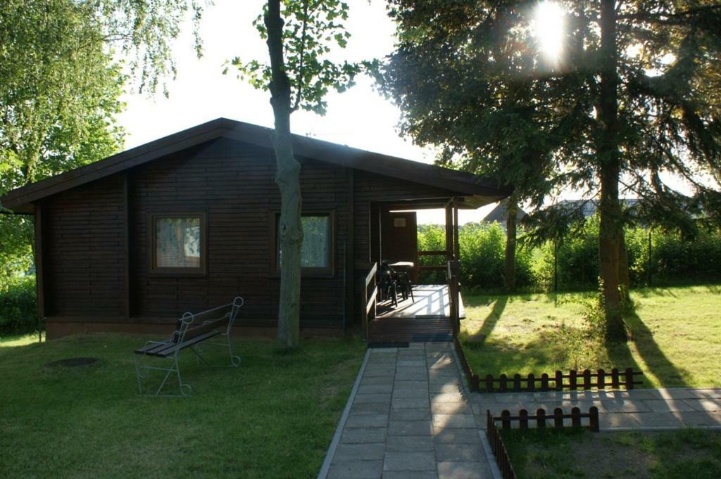 Villa Osrodek Wypoczynkowy Sielawa Chrzypsko Wielkie Exterior foto
